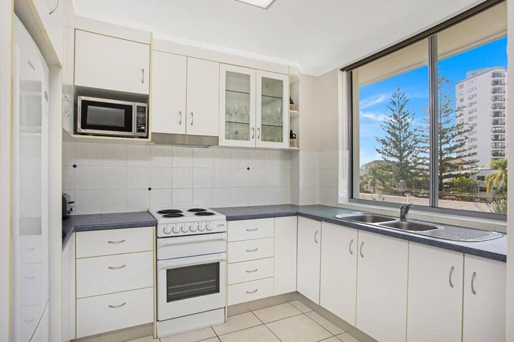 Apartment Teenamara - Hosted By Burleigh Letting Gold Coast